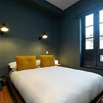 Veeve - The London Fields Family Retreat